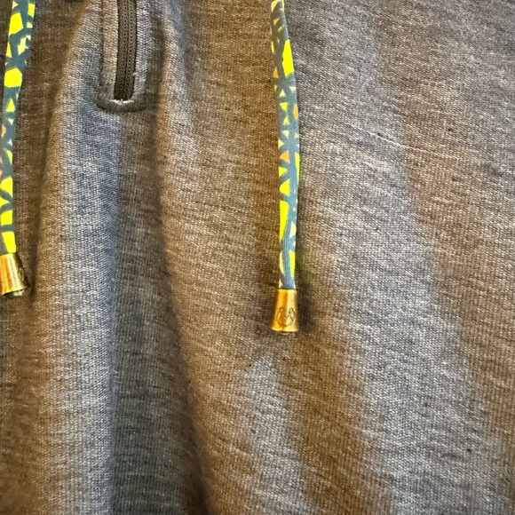 Maaji Sleeveless Swim Wear Hoodie Cover Up Tank Top Size M NWT - Picture 3 of 12